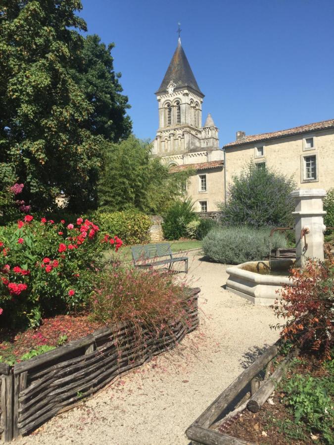 Nieul-sur-l'Autise Reves D'Autise Bed & Breakfast エクステリア 写真