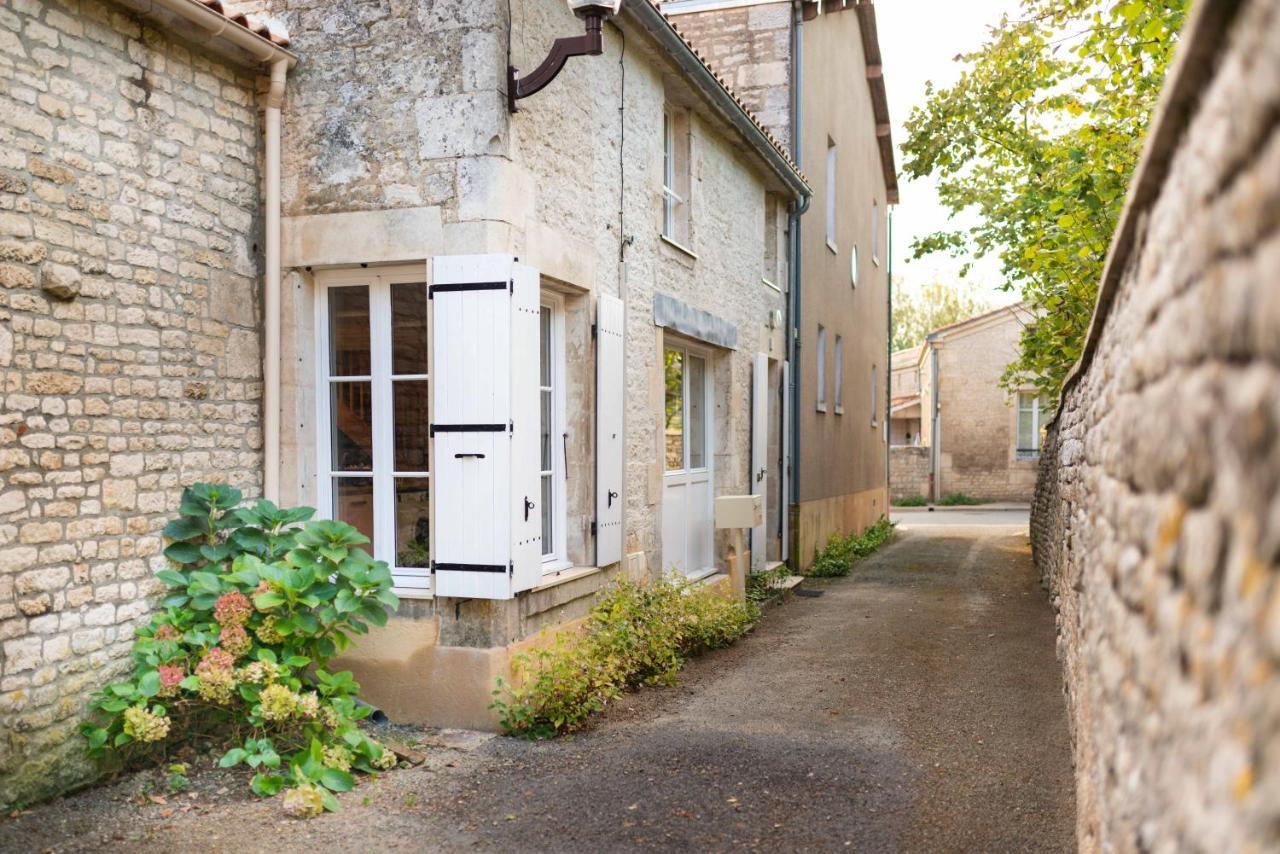 Nieul-sur-l'Autise Reves D'Autise Bed & Breakfast エクステリア 写真